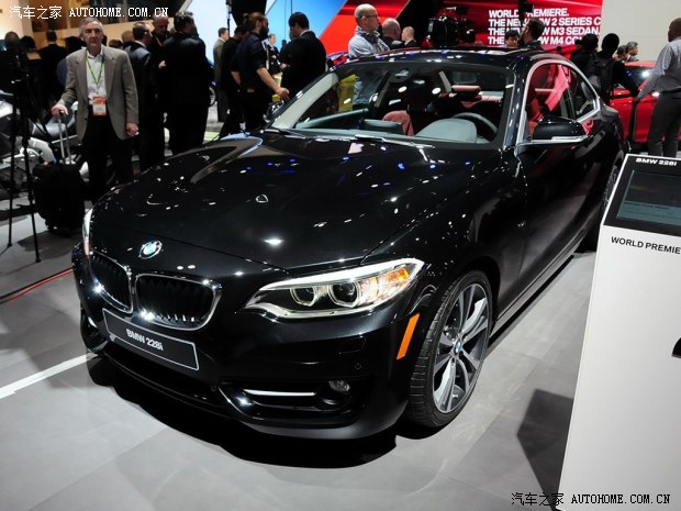 RR(M)R2ϵ2014 228i